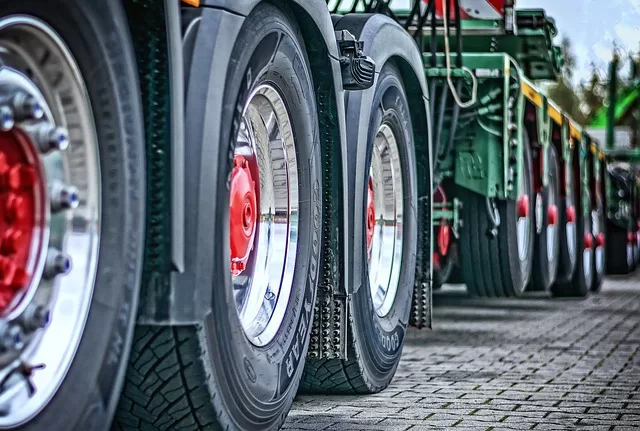 7 Best Truck Driving Schools In Canada